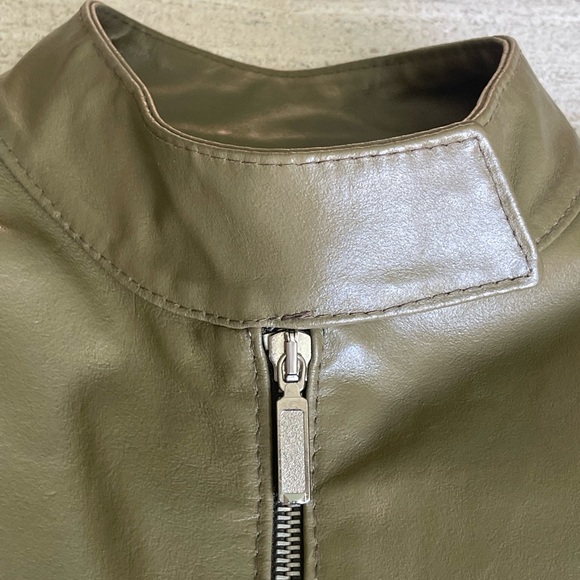 LE COMPLICI | Vintage Leather Jacket in Olive Green **RARE** | Size M - Picture 3 of 13